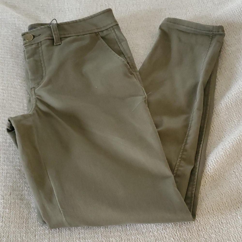 Olive Skinny Pant